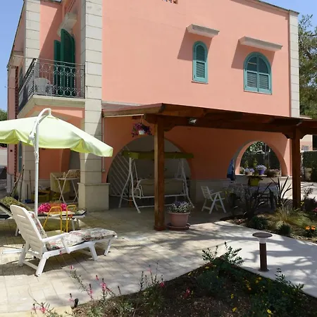 Bed & Breakfast Altamarea Pulsano